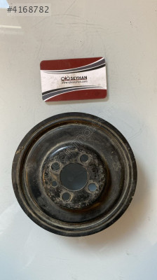 038105243M vw jetta 2011-15 1.6 tdi cay motor krank kasnağı