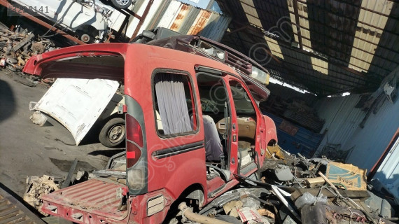 Renault Kangoo sağ arka çamurluk