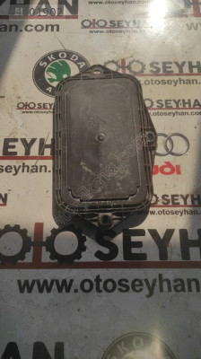 1K0941369A VW Golf 6 ön cam ızgarası sol alt kapağı