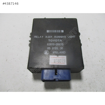 Toyota Carina Işık Rölesi 82810-05010