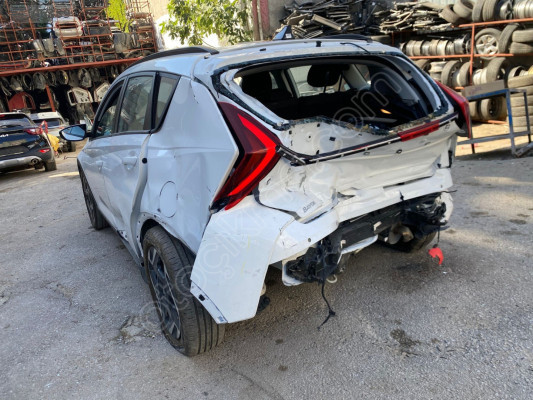 HYUNDAİ BAYON SOL ARKA ÇAMURLUK SÖKME 2021-2025