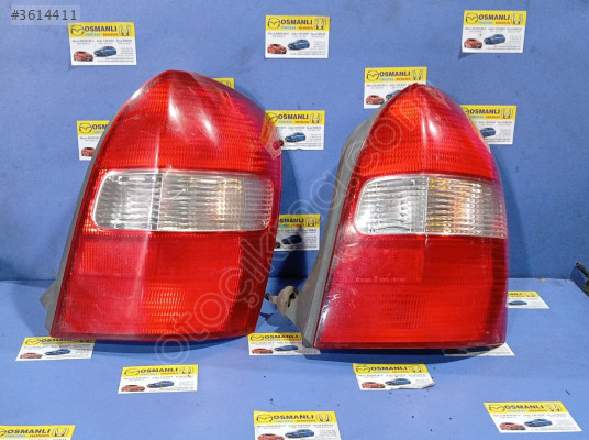 Mazda 323 Astina Sağ Stop Lambası