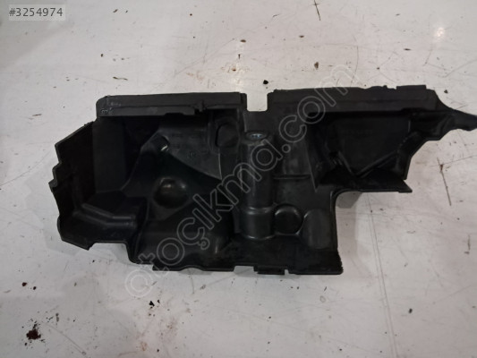 RENAULT CLİO 3 ENJEKSİYON  KAPAĞI