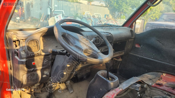Hyundai h100 minübüs gögüslük