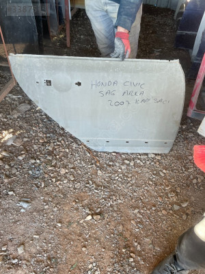 HONDA CIVIC SAĞ ARKA KAPI SACI FD6