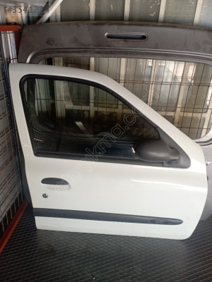 RENAULT CLİO 2 SAĞ ÖN KAPI HATASIZ SÖKME