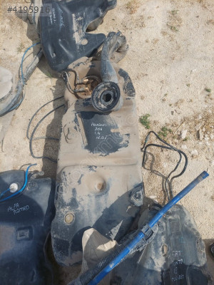 206 Model Peugeot İçin Çıkma Yakıt Deposu