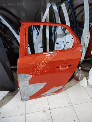 OPEL CORSA F SOL ARKA KAPI ORJİNAL ÇIKMA