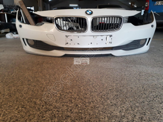 BMW F30 DOLU ÖN TAMPON
