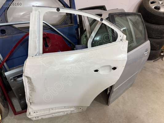 OPEL MOKKA ÇIKMA ORJİNAL SOL ARKA KAPI BD2
