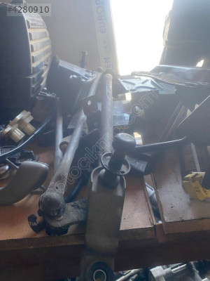 Honda Cıvıc Vtec Ön silecek mekanizması ve motoru çıkma