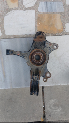 Toyota pro ctiy sağ taşıyıcı