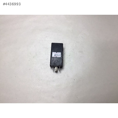 Audi Kontrol Rölesi 813919082