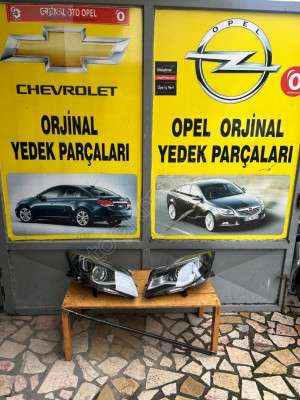Opel insignia sağ sol sıfır far makyajlı kasa