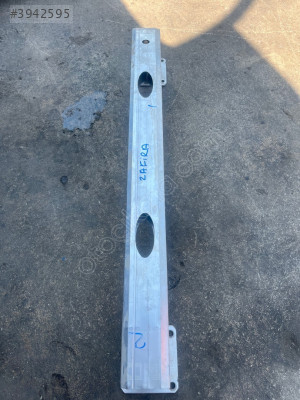 Opel Zafira Ön Tampon Demiri