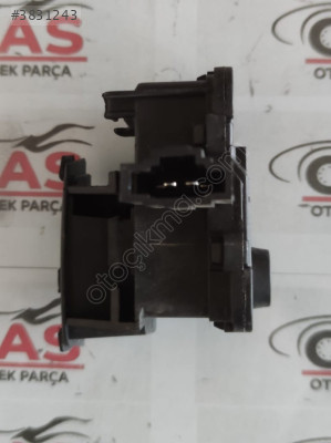 VOLKSWAGEN POLO DEPO KAPAĞI KİLİT MOTORU 7P0810773