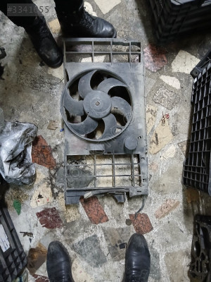 Peugeot 306 fan motoru 1.8