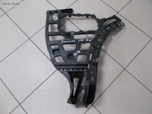 Braket tampon sağ arka porsche cayenne orijinal 2011/2014