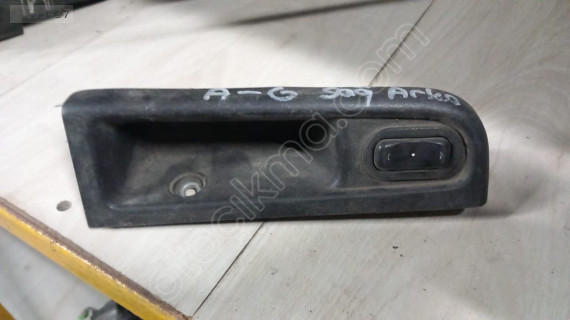 Opel astra  g sag arka cam  düğmesi