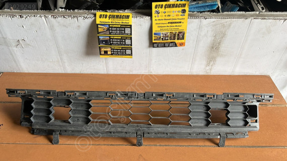 SKODA KAROQ ÖN TAMPON ORTA IZGARA 57A853677