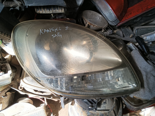 Renault Kangoo 2 sağ ön far