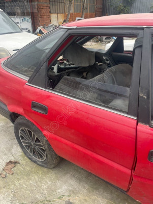 Toyota liftback sağ arka kapı