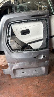 Opel combo 2025 model çıkma orjinal sol arka kapı