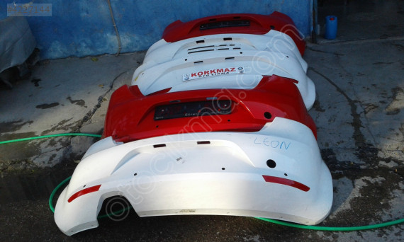 SEAT LEON ARKA TAMPON