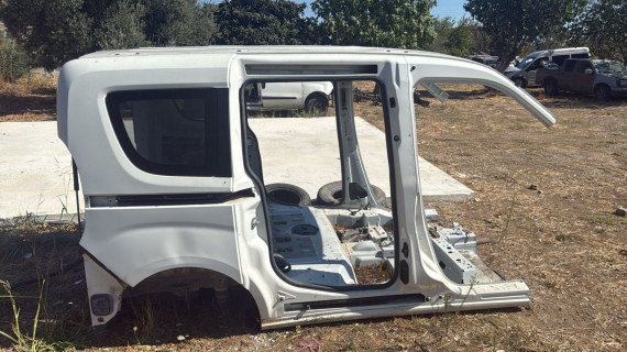 2016 FİAT DOBLO KESME TAVAN ARKA ORJİNAL KUPA