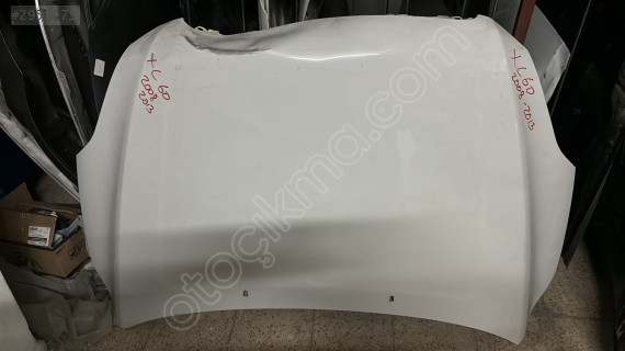 VOLVO XC60 2008-2013 ÖN KAPUT
