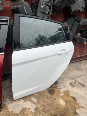 FORD FİESTA SOL ARKA KAPI BEYAZ HATASIZ FUL DOLU