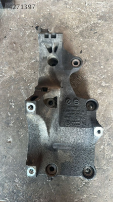 SUPERB 1.9TDİ MOTOR KULAĞI