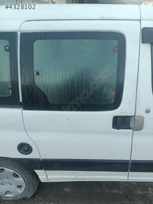 CİTROEN BERLİNGO 2005 SAĞ SÜRGÜLÜ KAPI