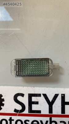 4E0947415 Audi A3 2020 kapı iç aydınlatma lambası led