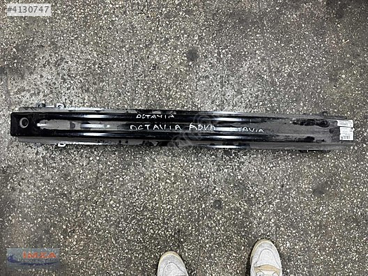 5E5807305C SKODA OCTAVİA ARKA TAMPON DEMİRİ ORİJİNAL SIFIR