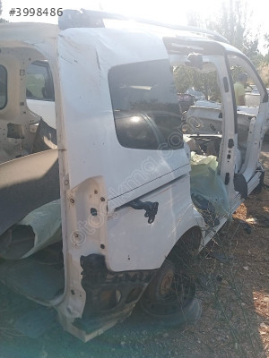 Ford Tourneo curuer sol  sag arka camurluk orjınal sokme hatasız