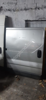 RENAULT TRAFİC 2011 ÇIKMA ORJİNAL SAĞ SÜRGÜLÜ KAPI