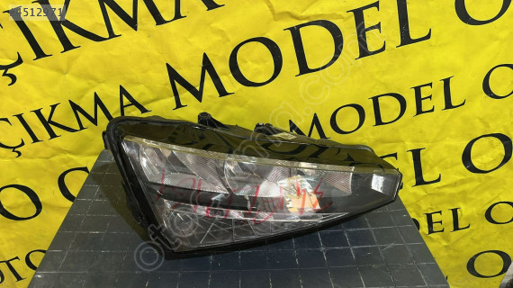 SKODA SCALA SAĞ ÖN FAR