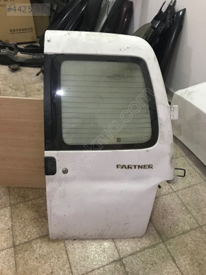 PEUGEOT PARNER SAĞ BAGAJ KAPAĞI ÇIKMA