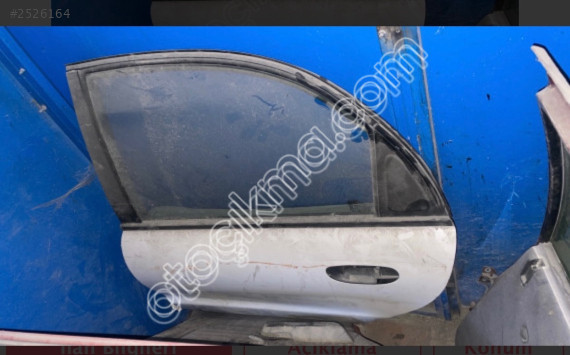 Beyaz hatasız Daewoo lanos sol arka kapı