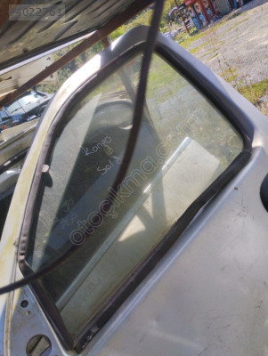 Kangoo sol ön cam