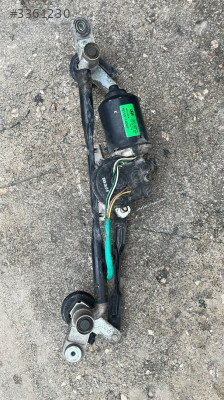 İ20 ön cam silecek motoru