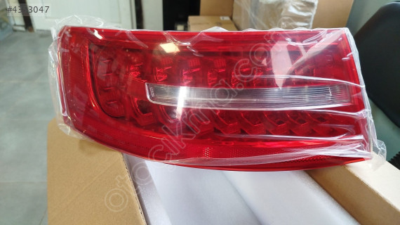Audi A6 2009-2011 sol dış stop LEDli