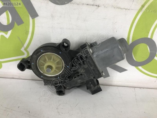 VOLKSWAGEN AMAROK 2010 2022 SAĞ ARKA CAM MOTORU 6R0959812