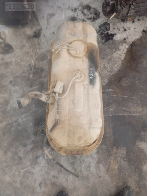 Mitsubishi L200 yakıt deposu