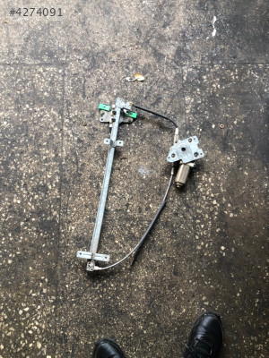 NİSSAN VANETTA SOL ELEKTRIKLI CAM KİRKOSU