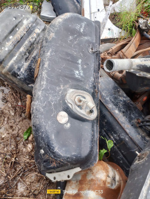 W126 W116 MERCEDES YAKIT DEPOSU