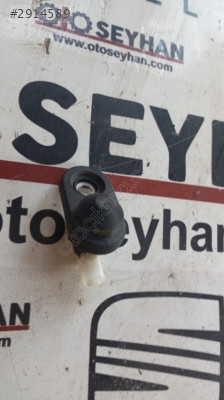 Toyota Yaris 2015 sağ arka kapı ışık butonu