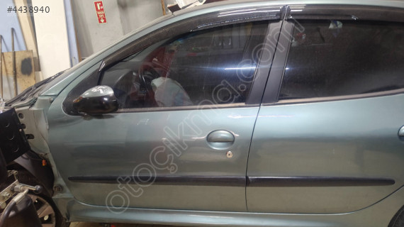 Peugeot 206 sol ön kapı dolu
