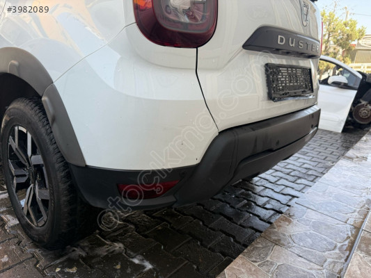 2018-24 DACİA DUSTER ARKA TAMPON HATASIZ ORJ ÇIKMA